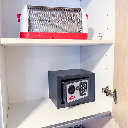 Studio Apartments 아파트 *