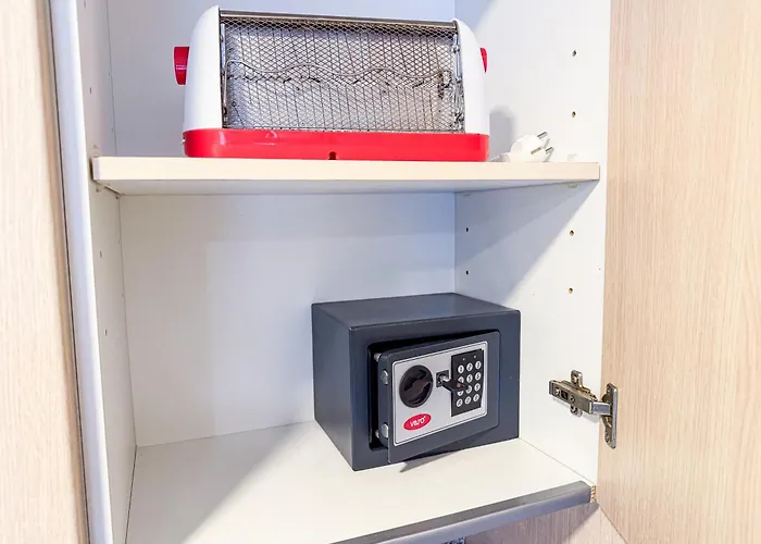 Studio Apartments شقة *